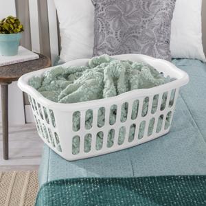 1245  - 1.5 Bushel Rectangular Laundry Basket