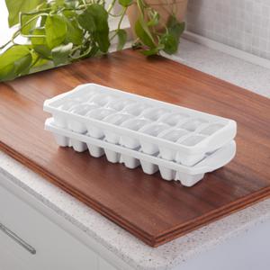 7240  - Stacking Ice Cube Tray
